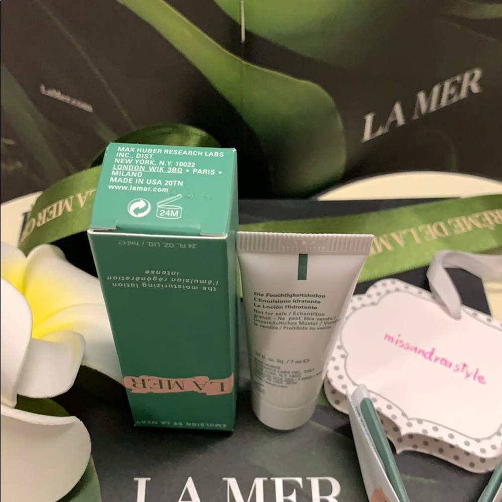 La Mer The Moisturizing lotion 0.24 Try me! - Picture 2 of 5
